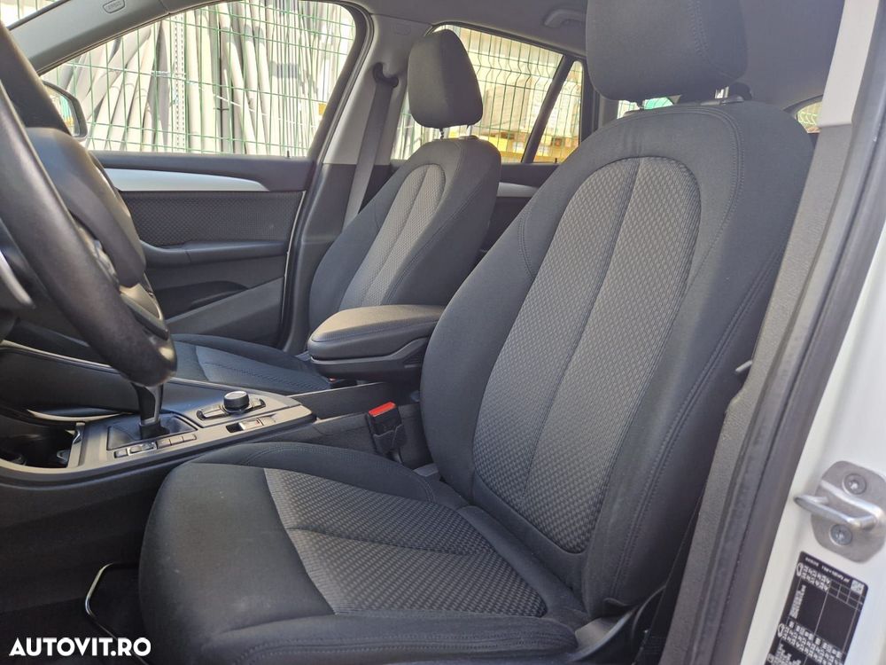 BMW X1 sDrive18d AT - 9