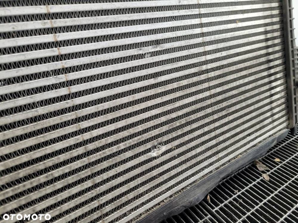 PAS KOMPLET CHŁODNIC WENTYLATOR INTERCOOLER WODY GOLF V 1.9 TDI 105KM - 2