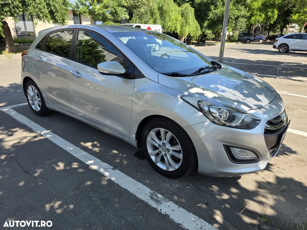 Hyundai i30 1.6 GDI Exclusive Special Edition - 9