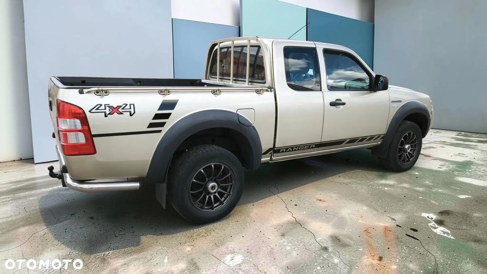 Ford Ranger 2.5 TDCi DC XL - 5