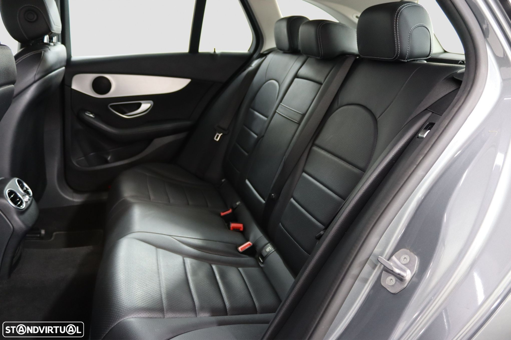 Mercedes-Benz C 180 BlueTEC Avantgarde - 15