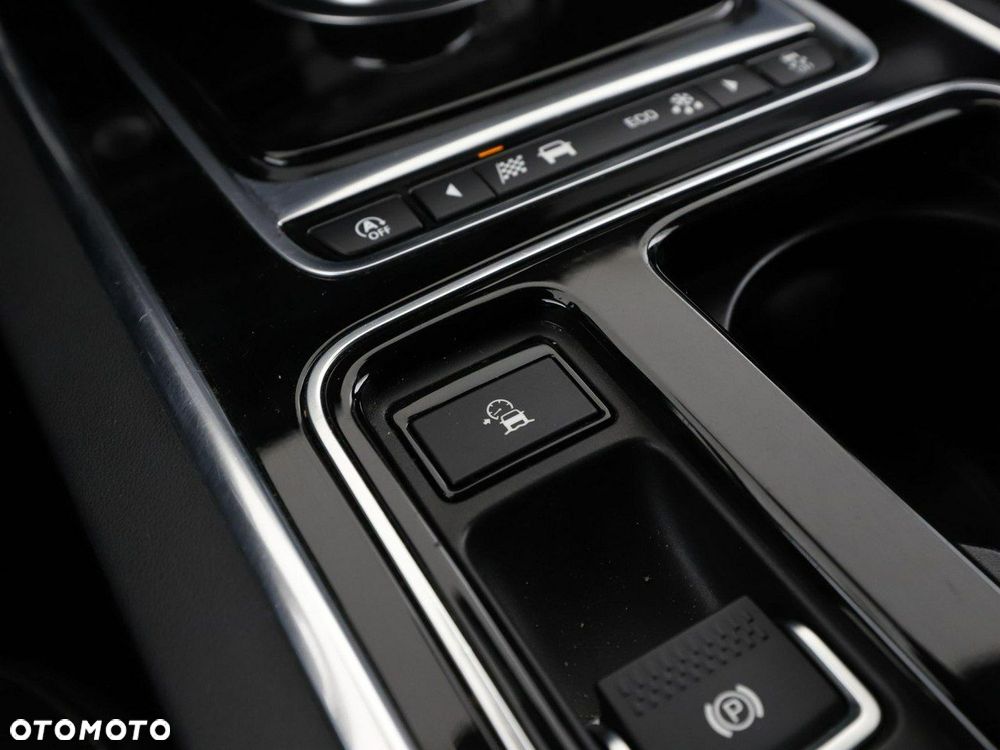 Jaguar XF 20d AWD R-Sport - 31