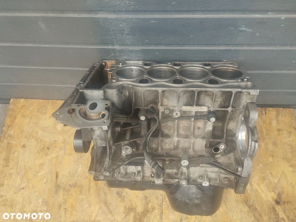 BLOK DÓŁ SILNIKA TŁOKI BMW E81 E87 116 1.6i 2011 ROK KOD: N45B16AC - 1