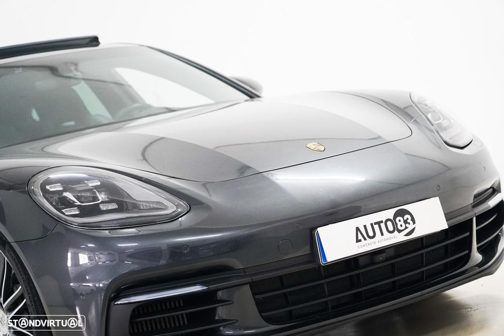 Porsche Panamera 4 S - 26