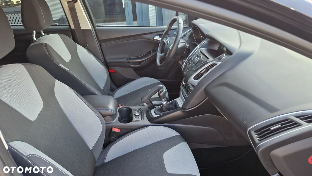 Ford Focus 1.0 EcoBoost STart-Stopp-System TITANIUM - 14