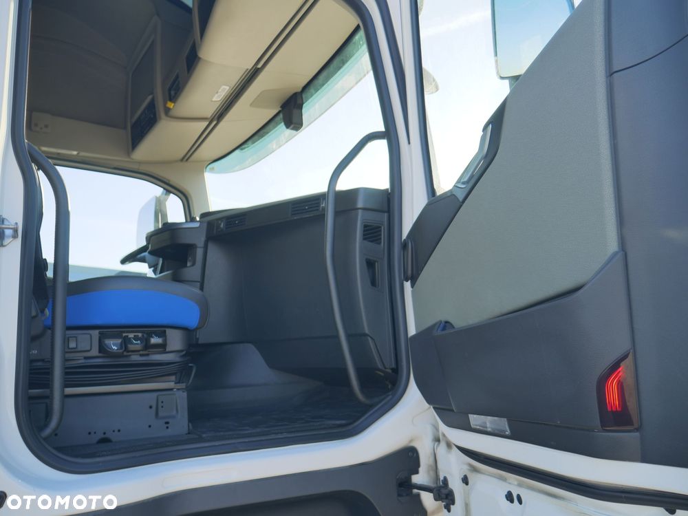 Volvo FH500 / ACC / GLOBETROTTER XL / 623708 - 11