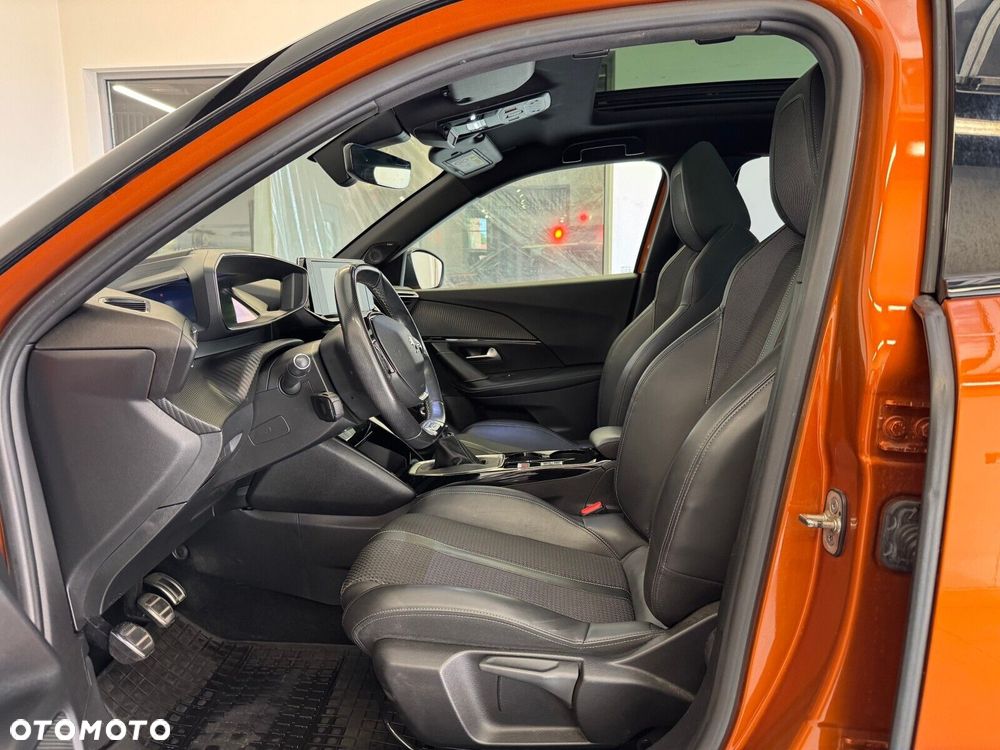 Peugeot 2008 1.2 PureTech GT Line S&S - 7