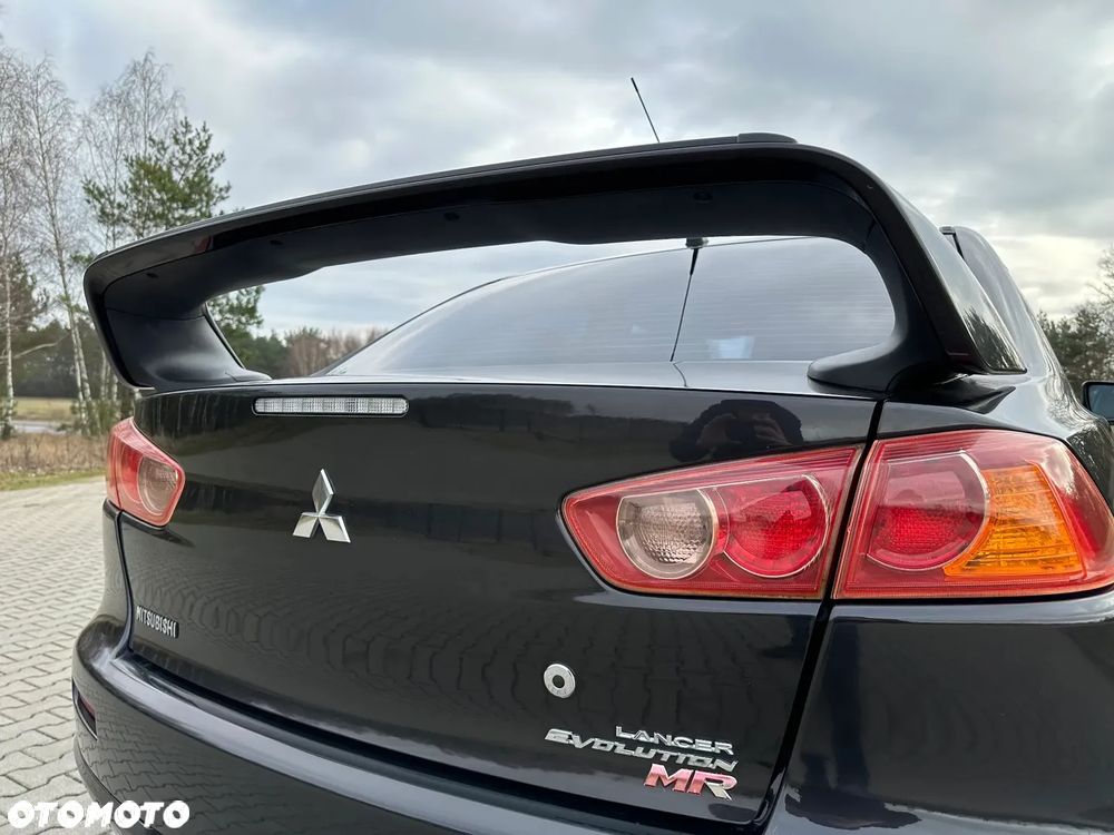 Mitsubishi Lancer Evolution - 12