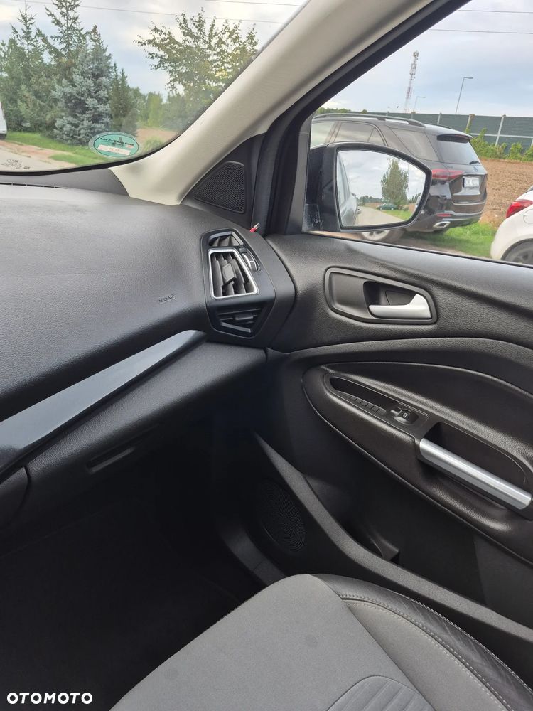 Ford Kuga 2.0 TDCi AWD Titanium - 19