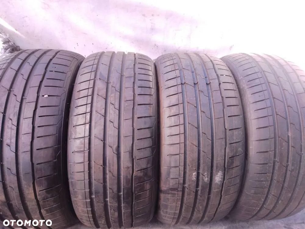 Hankook Ventus S1 EVO 3 225.50 R17 98y 2024 - 1