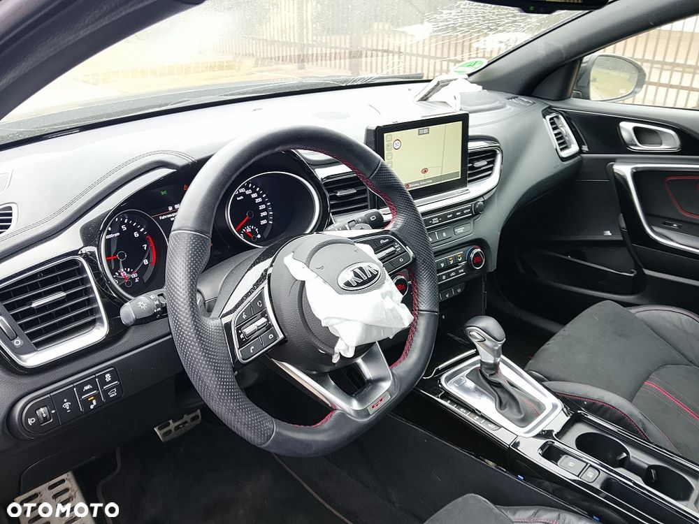 Kia ProCeed 1.6 T-GDI DCT7 OPF GT - 17