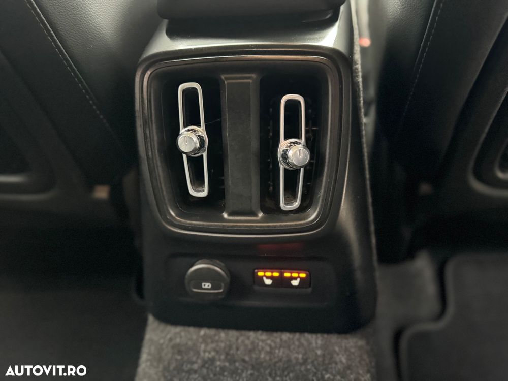 Volvo XC 40 T5 Recharge DKG Inscription Expression - 18