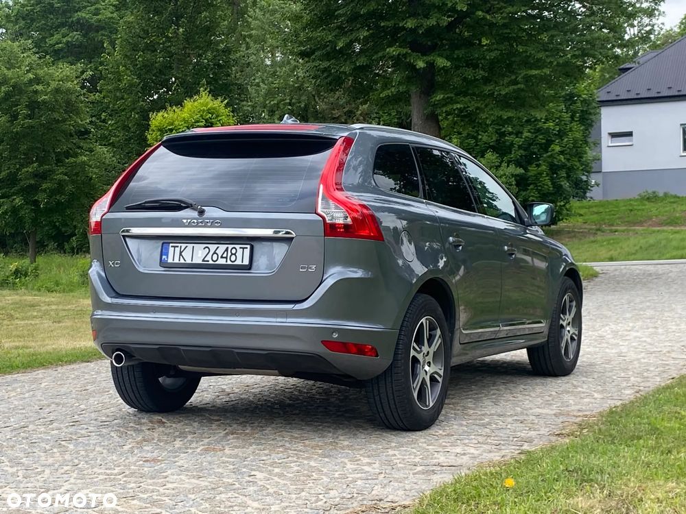 Volvo XC 60 D3 Geartronic Summum - 9