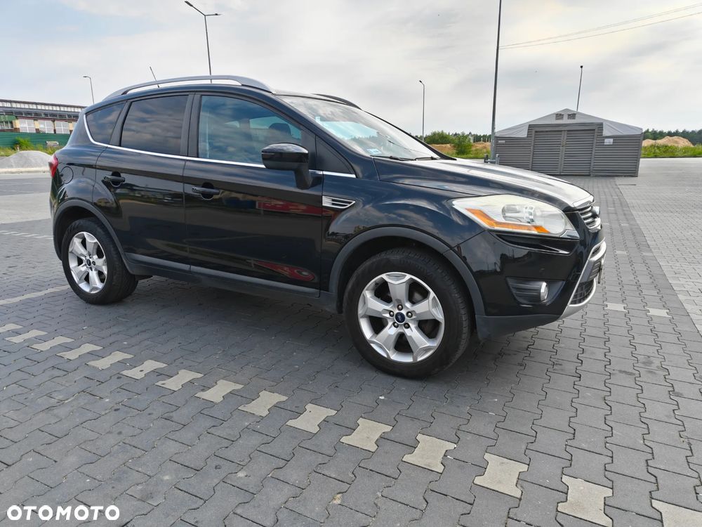Ford Kuga - 1