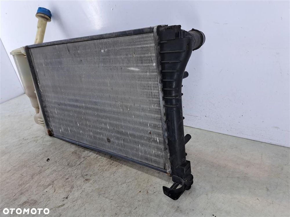 Chłodnica z wentylatorem Fiat Panda II 1.2 B 8V 2003-2013 ORYGINAŁ VALEO - 4