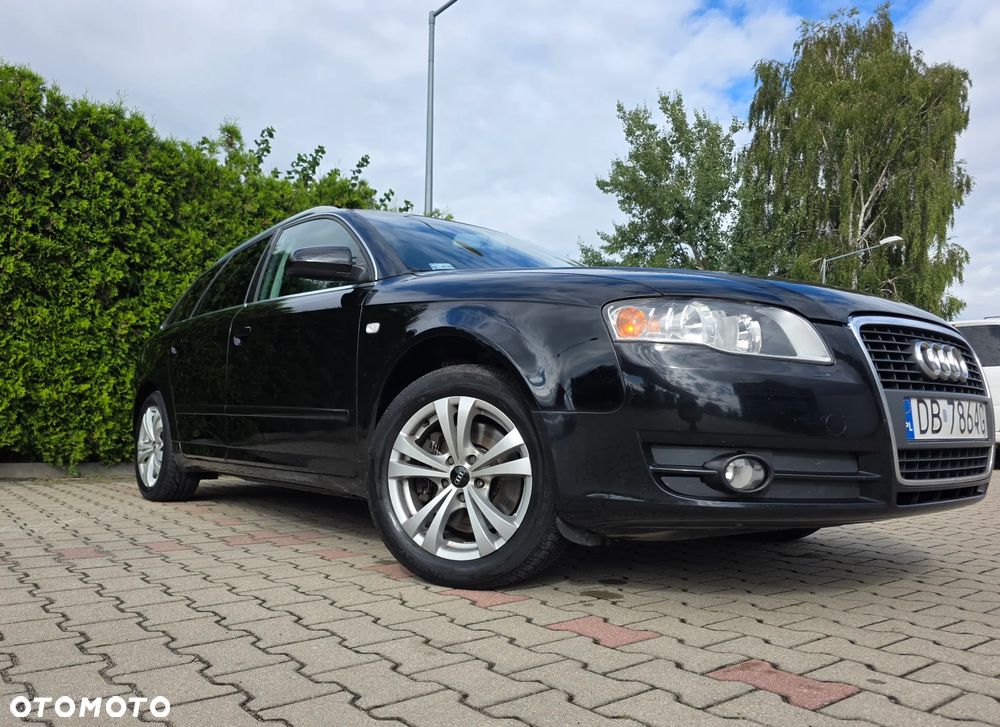 Audi A4 Avant - 4