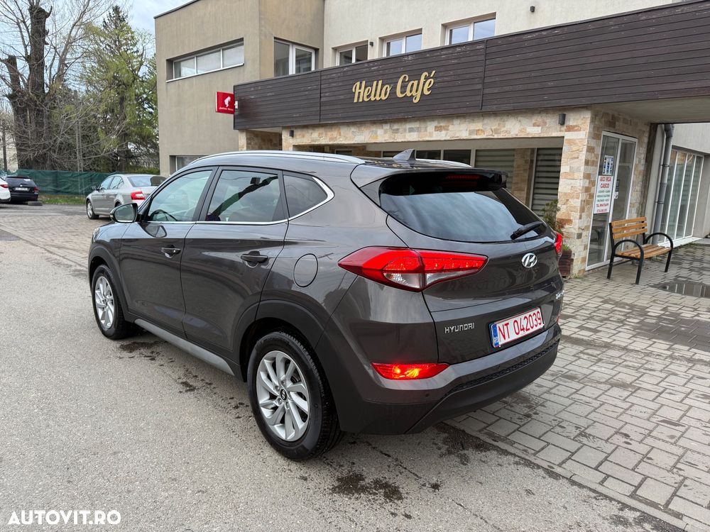 Hyundai Tucson blue 1.7 CRDi 2WD DCT Style - 6