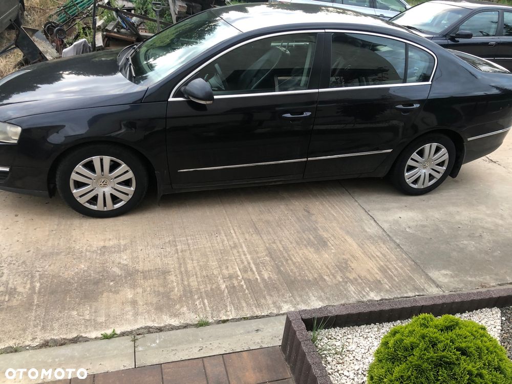 Volkswagen Passat 2.0 TDI DPF Highline - 3