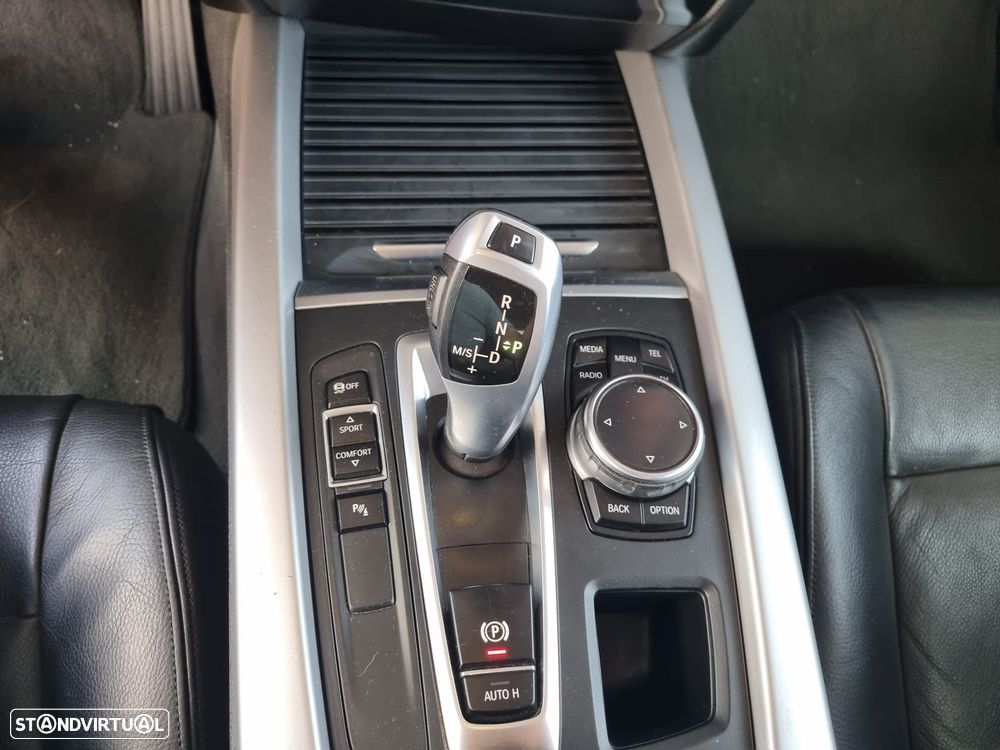 BMW X5 25 d sDrive Comfort 7L - 36