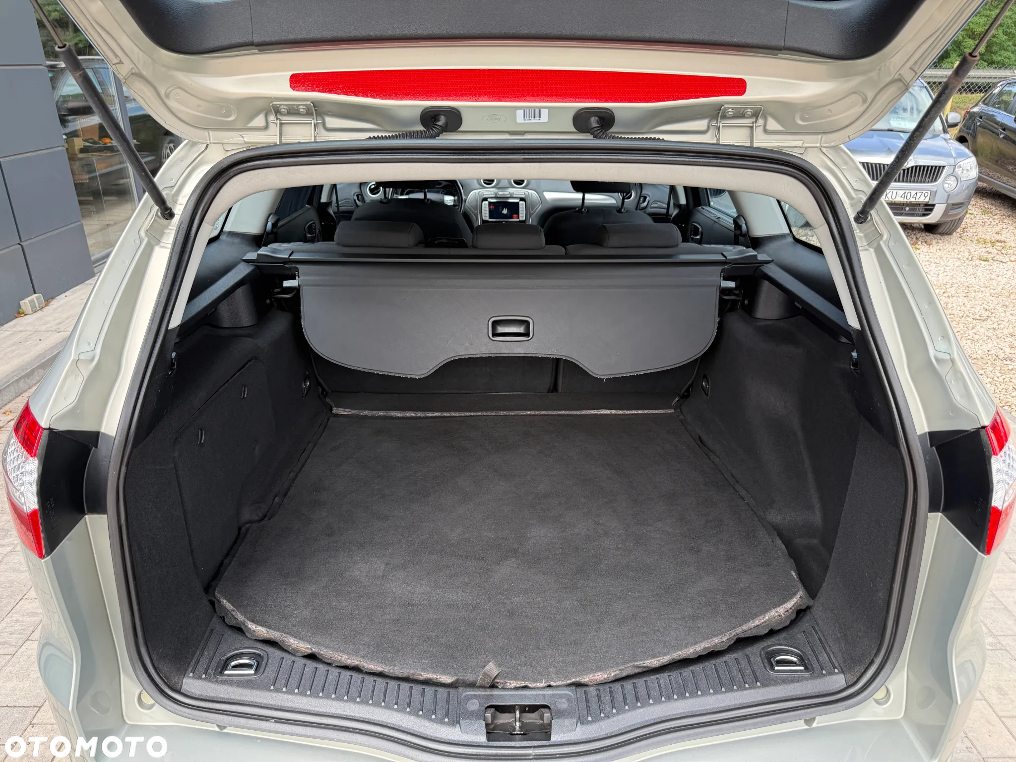 Ford Mondeo 2.0 Titanium X - 24