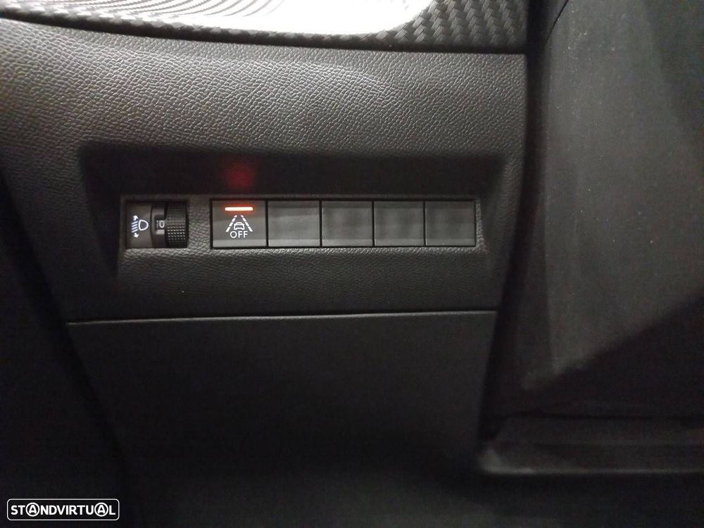 Peugeot 2008 1.2 PureTech Active Pack - 22
