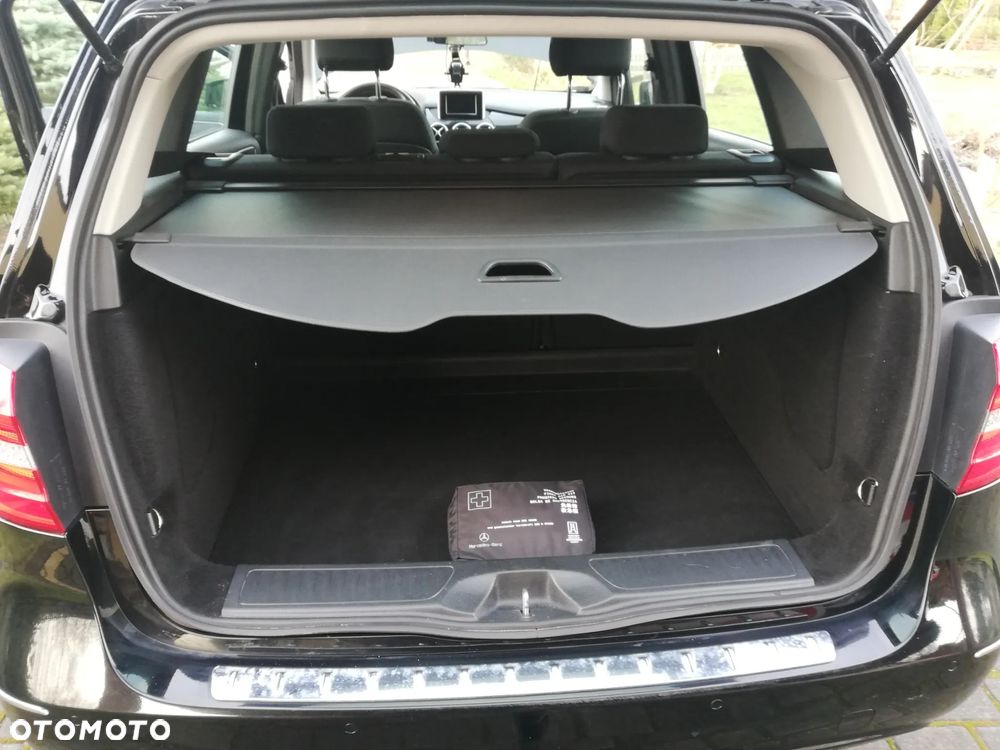 Mercedes-Benz Klasa B 180 (CDI) d 7G-DCT Style - 29
