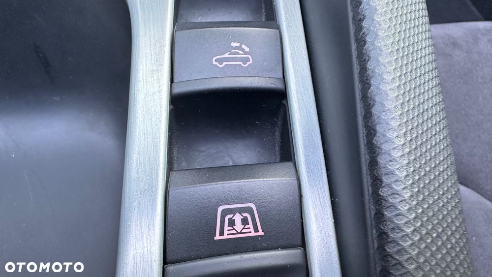 Audi TT Roadster 2.0 TFSI - 29