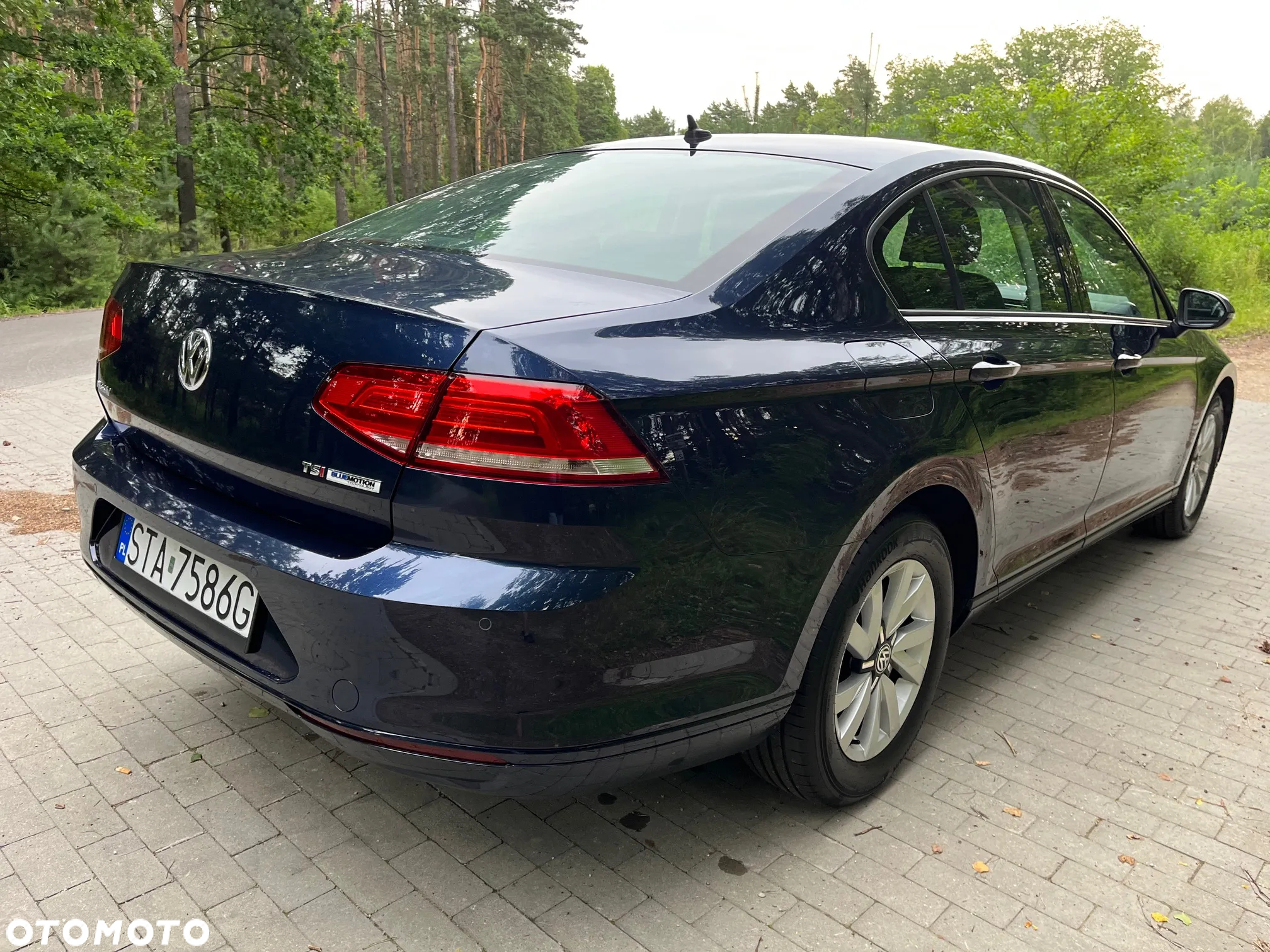 Volkswagen Passat 1.4 TSI BMT Trendline - 17