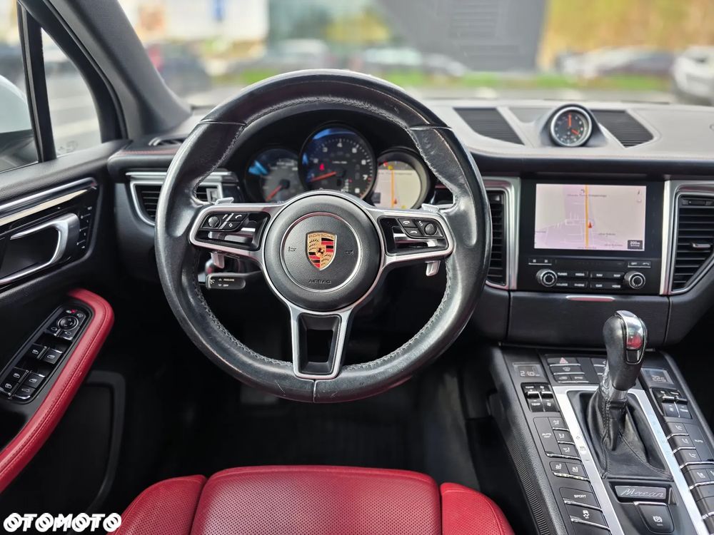 Porsche Macan - 21