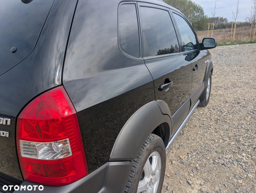 Hyundai Tucson 2.0 CRDi VGT 4WD GLS - 24