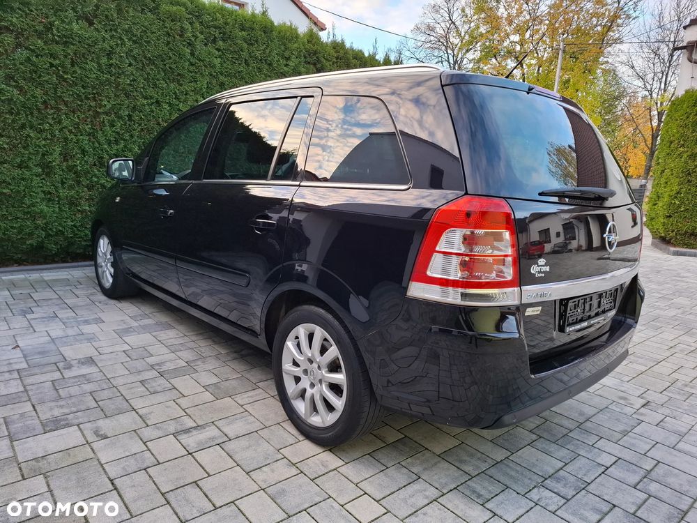 Opel Zafira - 4