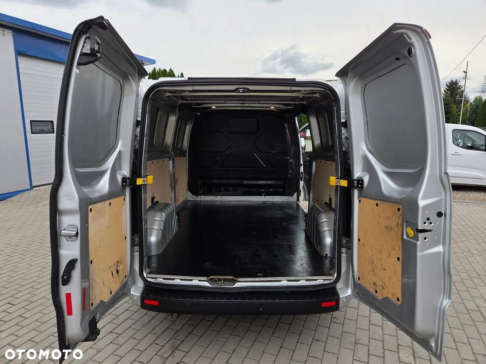Ford Transit Custom - 15