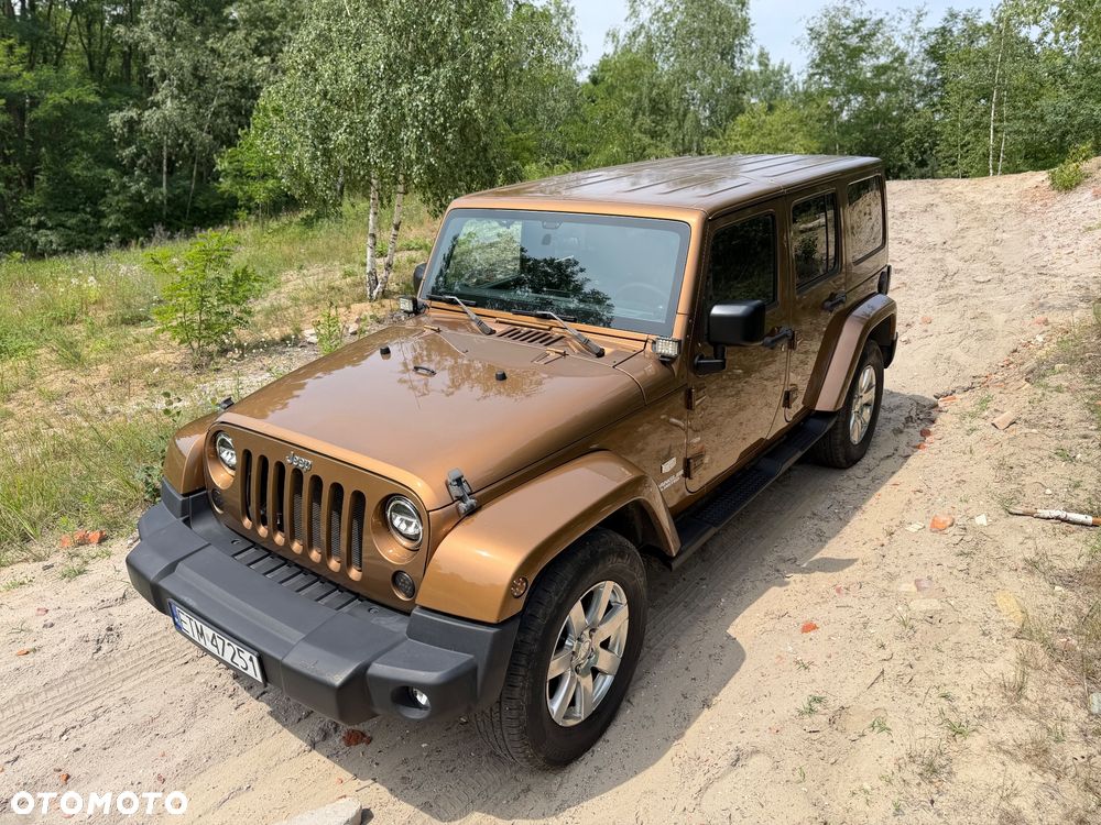 Jeep Wrangler Unlimited 3.8 Sahara - 1
