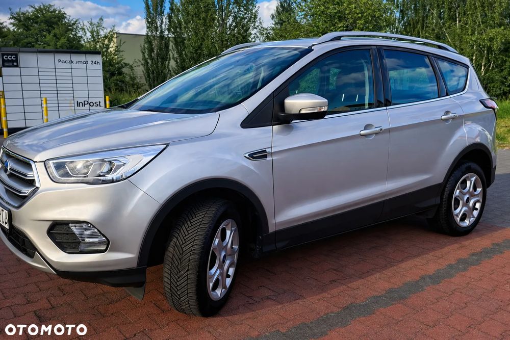 Ford Kuga 1.5 EcoBoost FWD Edition ASS MMT6 - 8