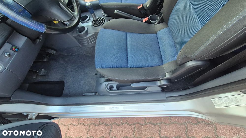 Mitsubishi Colt 1.1 Inform - 18