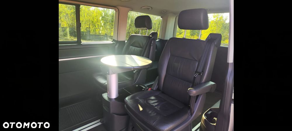 Volkswagen Multivan - 3