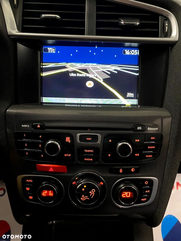 Citroën C4 1.6 VTi Exclusive - 17