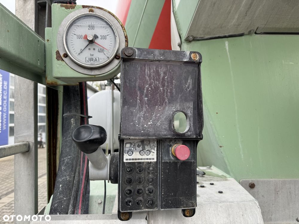 Mercedes-Benz AROCS 3240 8x4 EURO6 BETONOMIESZARKA LIEBHERR 9 m³ - 11