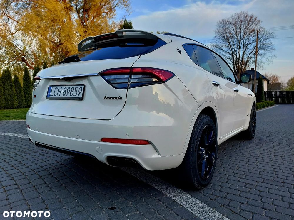Maserati Levante Q4 GranSport - 15