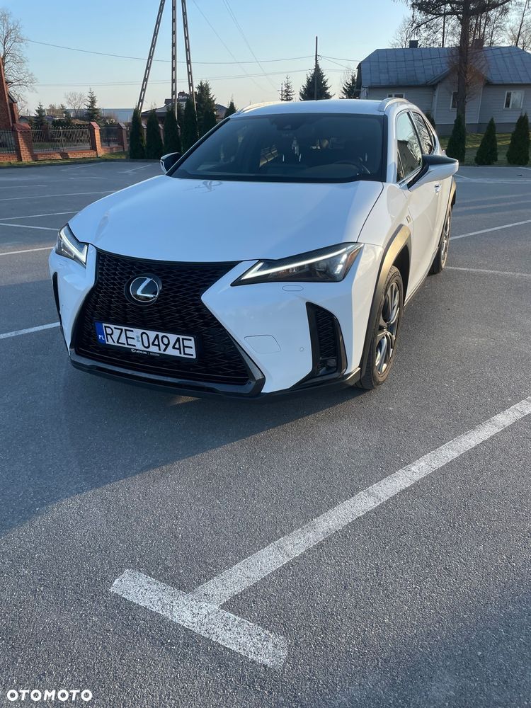 Lexus UX 200 GPF F Sport Design+ 2WD - 3