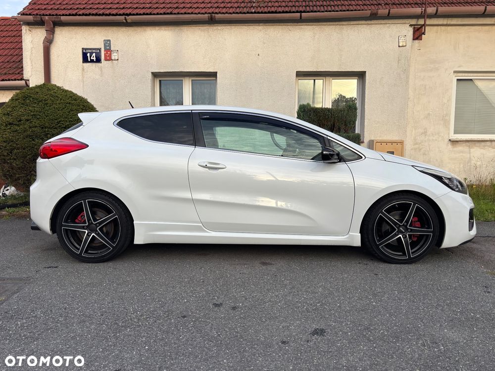 Kia Ceed 1.6 T-GDI GT-Challenge - 10