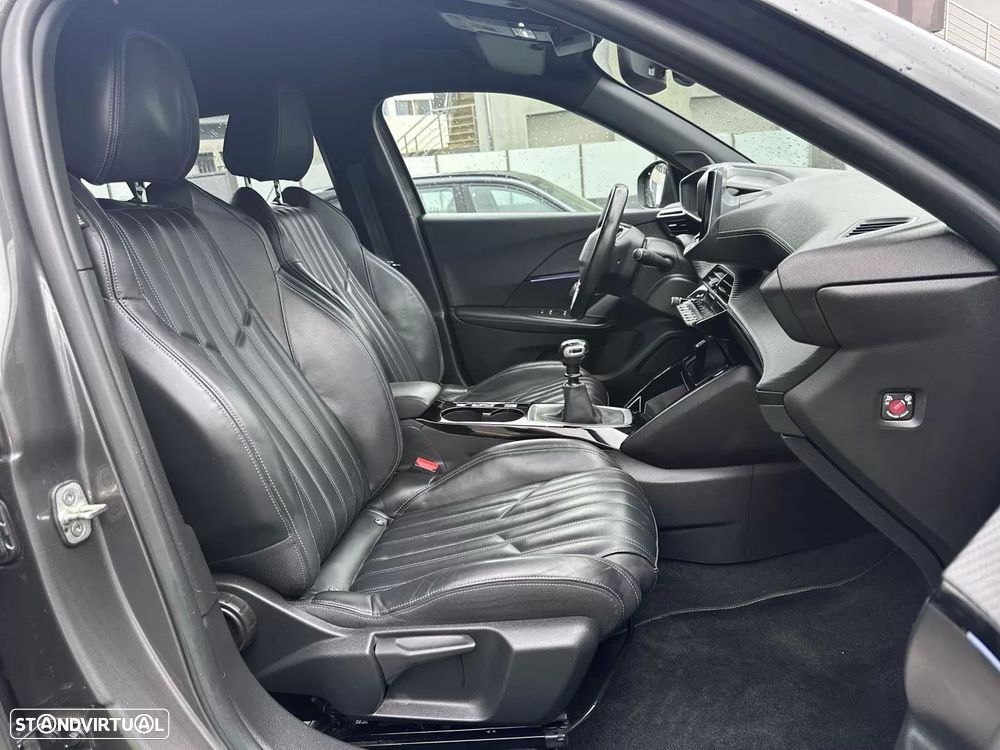 Peugeot 2008 1.2 PureTech GT - 49