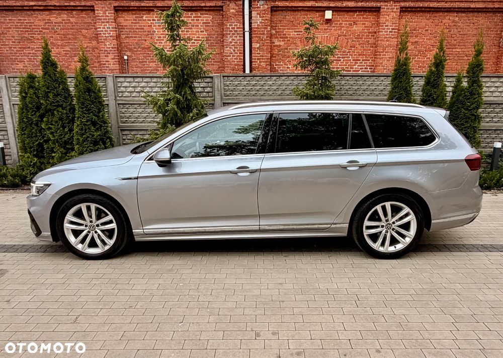Volkswagen Passat Variant 2.0 TDI 4Mot Elegance DSG - 8