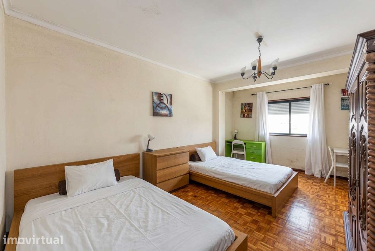 Quartos para arrendar na rua Cidade de Riom - Grande imagem: 2/9