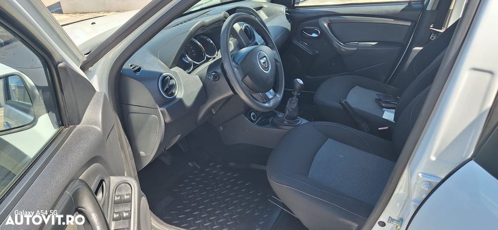 Dacia Duster 1.5 dCi 4x4 Laureate - 12