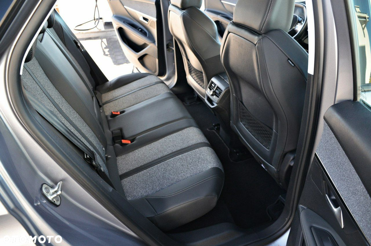 Peugeot 3008 - 21