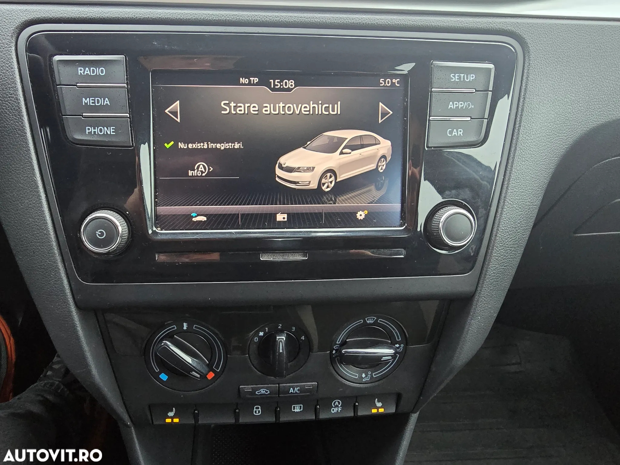 Skoda RAPID 1.0 TSI Style - 16