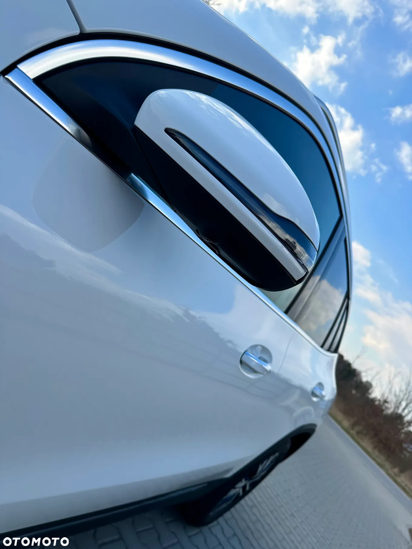 Mercedes-Benz GLA 220 d 4-Matic - 6