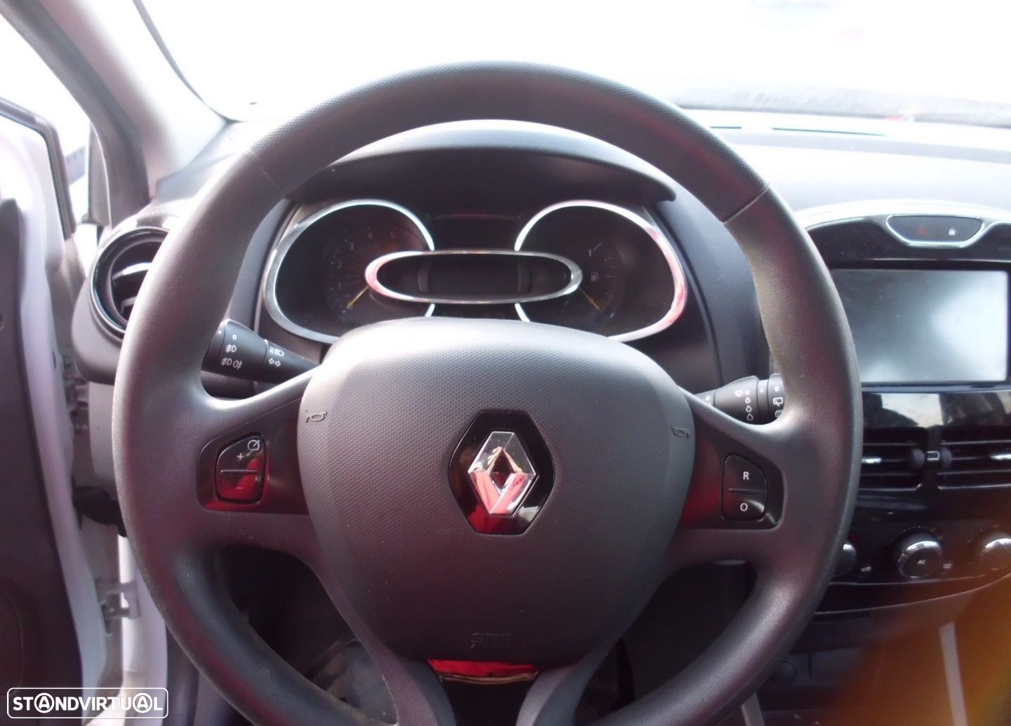 Peças Renault Clio IV (BH) 2012 a 2016 - 50