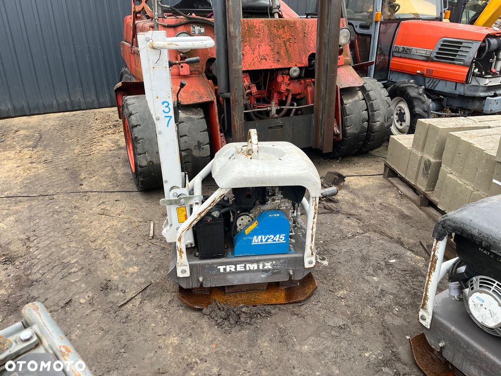 Zagęszczarka gruntu Atlas Copco 270 kg - 2